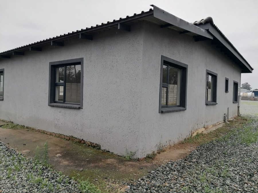 To Let Commercial Property for Rent in Pomona Gauteng