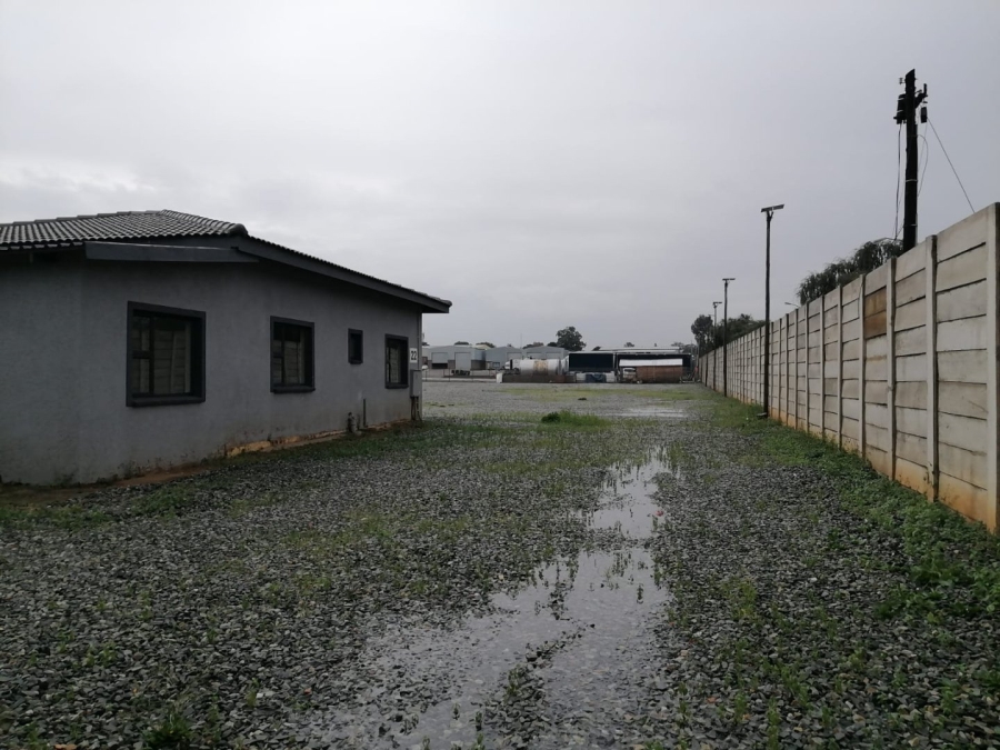 To Let Commercial Property for Rent in Pomona Gauteng