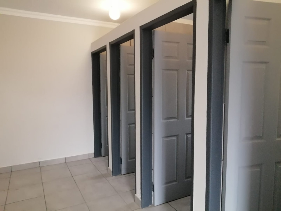 To Let Commercial Property for Rent in Pomona Gauteng