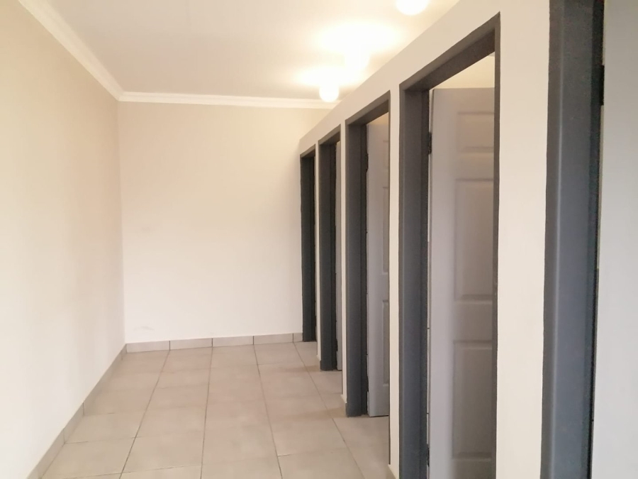 To Let Commercial Property for Rent in Pomona Gauteng