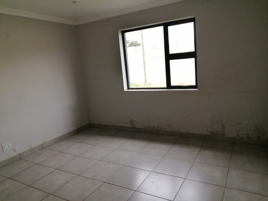 To Let Commercial Property for Rent in Pomona Gauteng