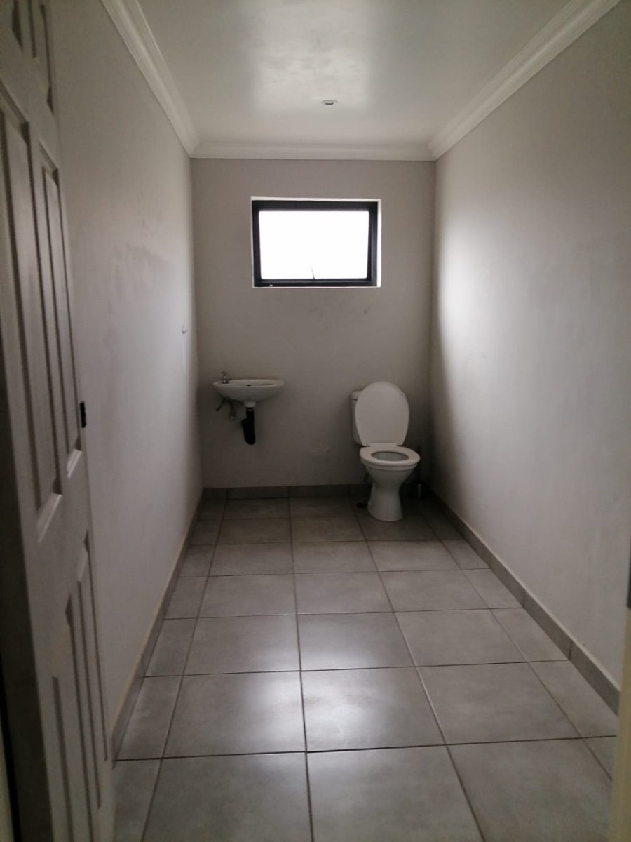 To Let Commercial Property for Rent in Pomona Gauteng