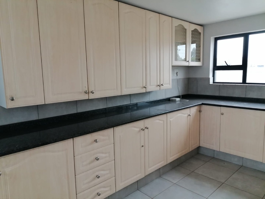 To Let Commercial Property for Rent in Pomona Gauteng