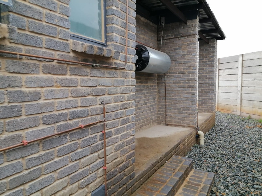 To Let Commercial Property for Rent in Pomona Gauteng