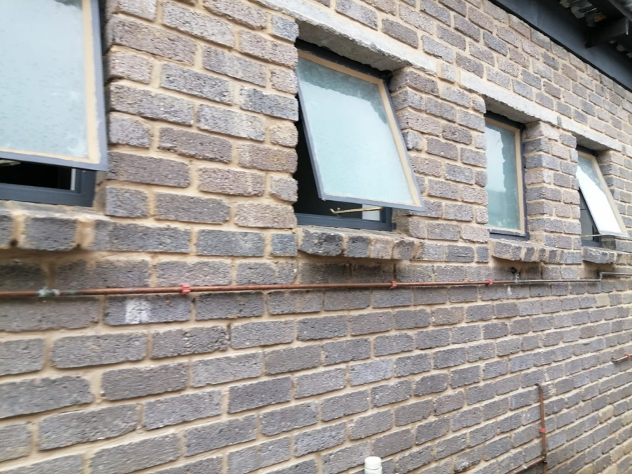 To Let Commercial Property for Rent in Pomona Gauteng