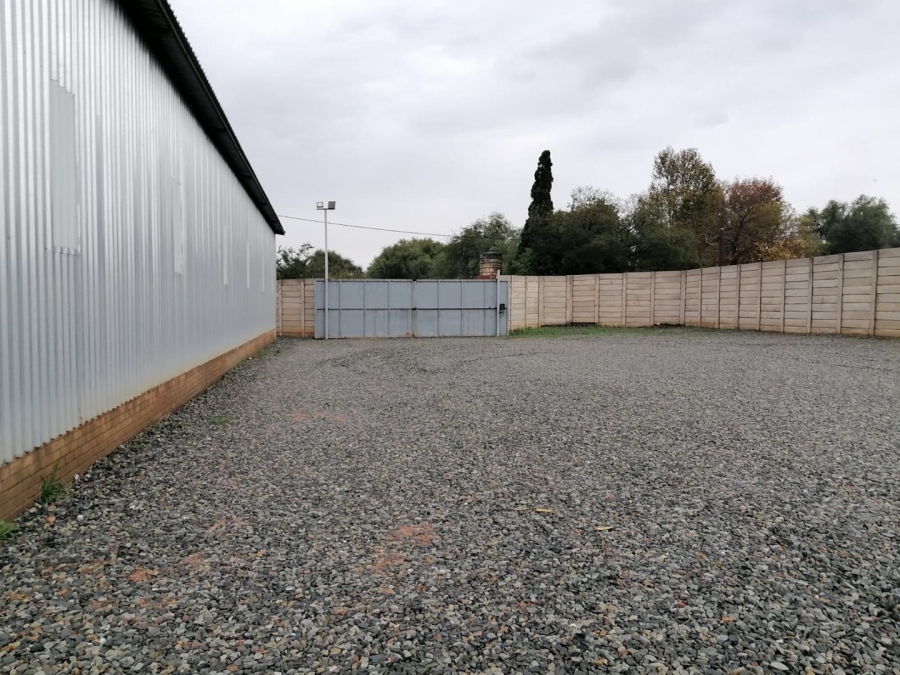 To Let Commercial Property for Rent in Pomona Gauteng