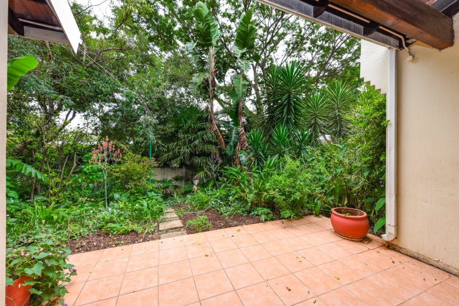 2 Bedroom Property for Sale in Magaliessig Gauteng