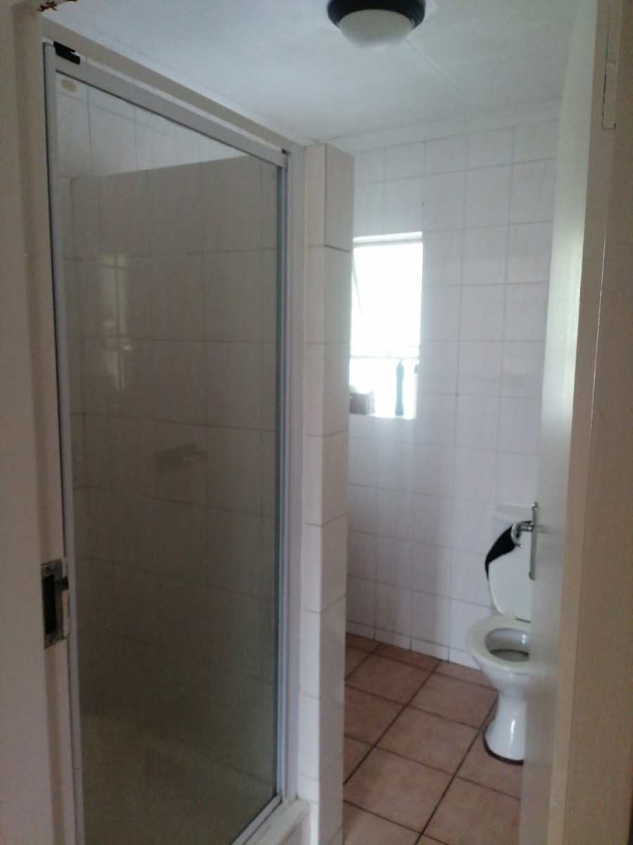 2 Bedroom Property for Sale in North Riding Gauteng