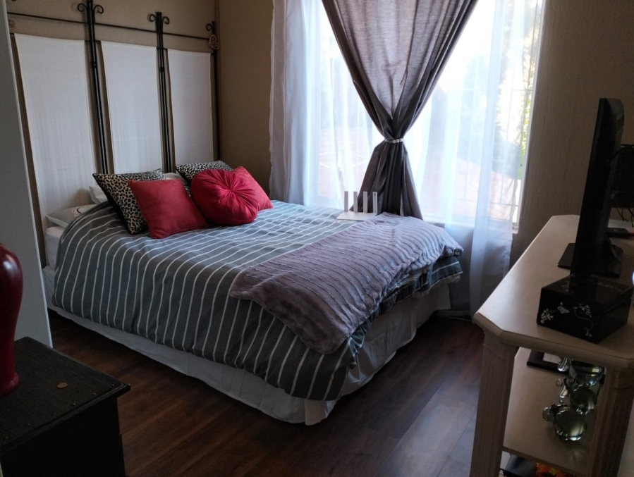 To Let 2 Bedroom Property for Rent in Wilgeheuwel Gauteng
