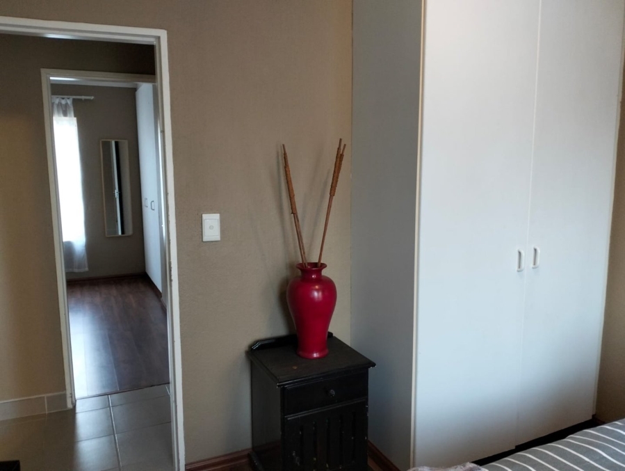 To Let 2 Bedroom Property for Rent in Wilgeheuwel Gauteng