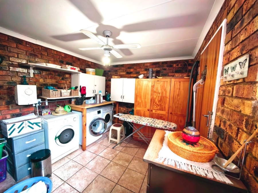 4 Bedroom Property for Sale in Vaal Marina Gauteng