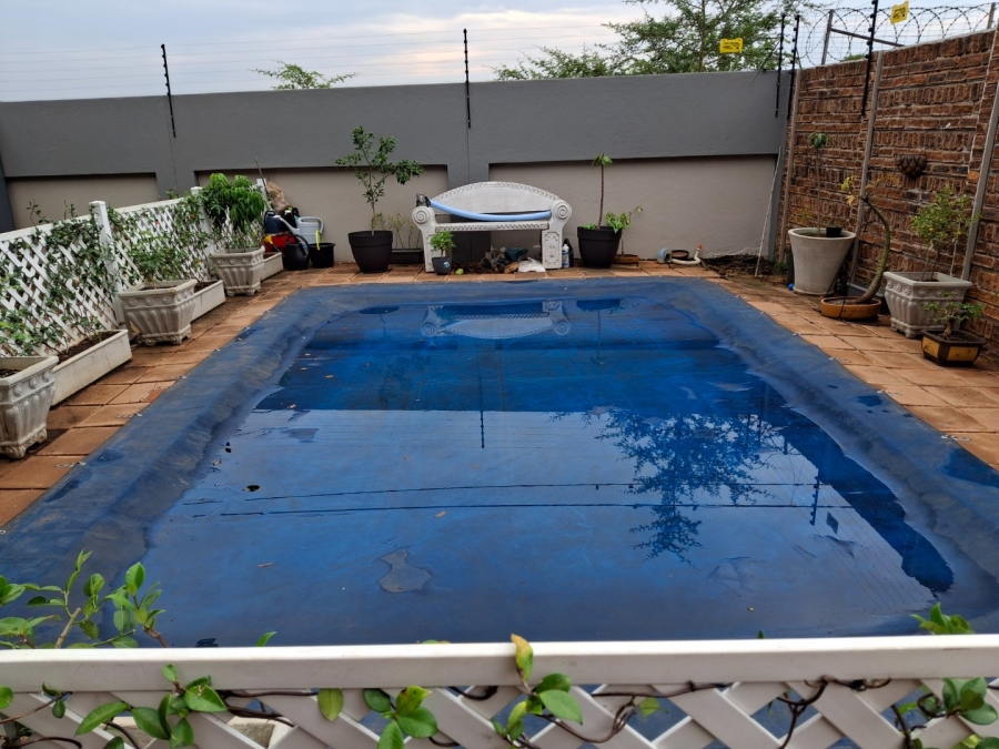 4 Bedroom Property for Sale in Montana Park Gauteng