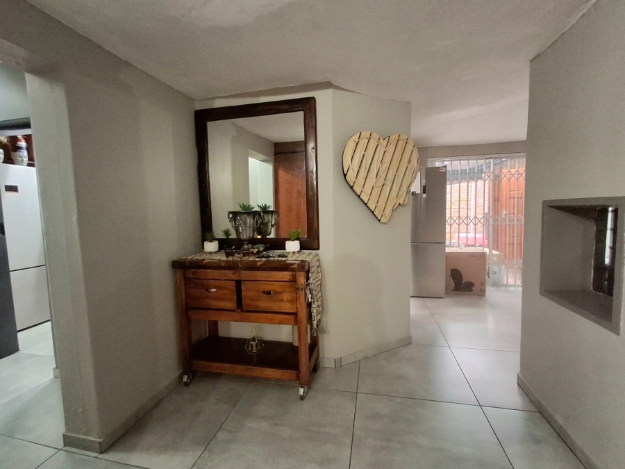 4 Bedroom Property for Sale in Montana Park Gauteng