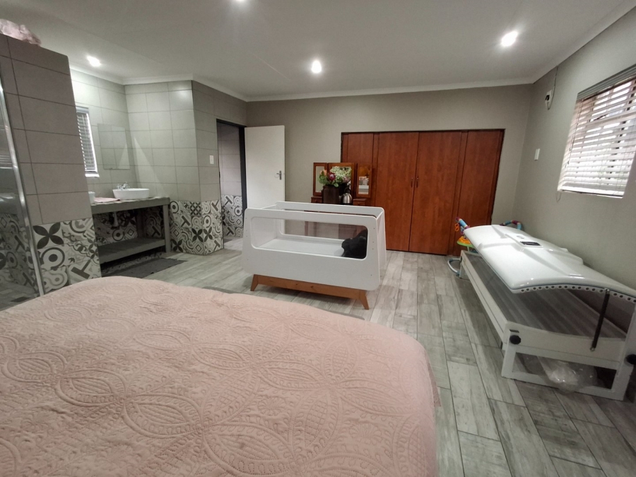 4 Bedroom Property for Sale in Montana Park Gauteng