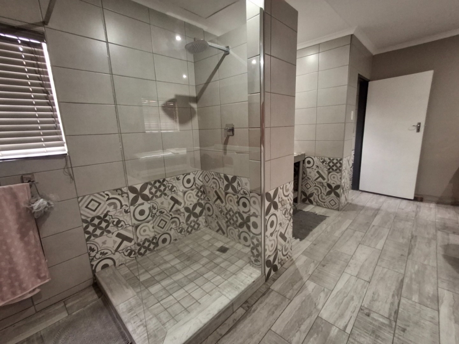 4 Bedroom Property for Sale in Montana Park Gauteng