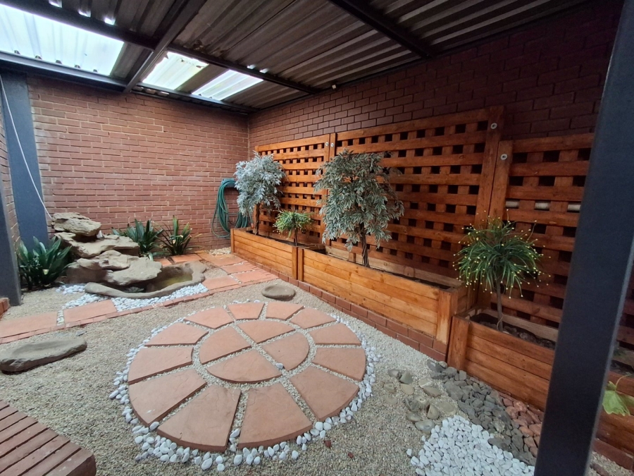 4 Bedroom Property for Sale in Montana Park Gauteng