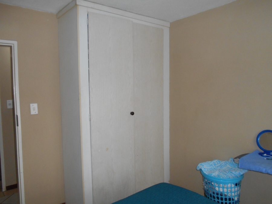 To Let 2 Bedroom Property for Rent in Monavoni Gauteng