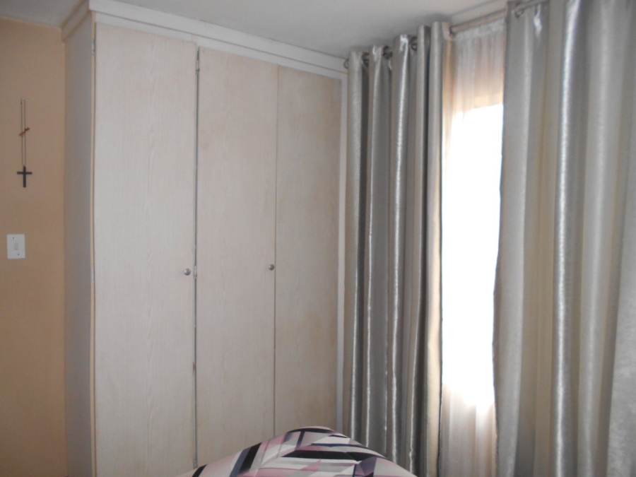 To Let 2 Bedroom Property for Rent in Monavoni Gauteng