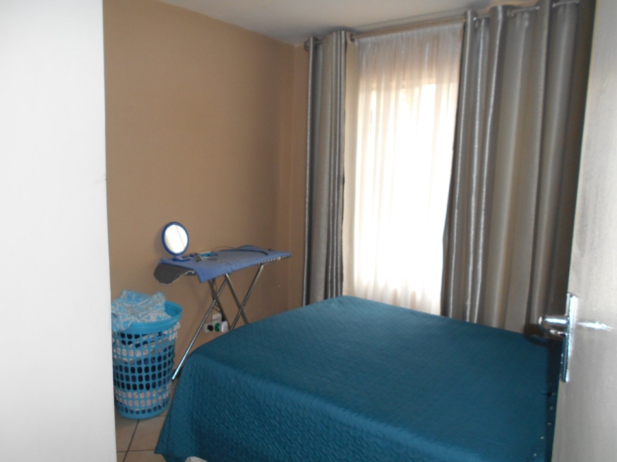 To Let 2 Bedroom Property for Rent in Monavoni Gauteng