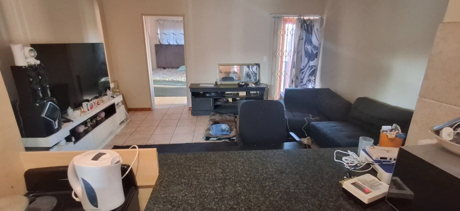 1 Bedroom Property for Sale in Montana Gauteng