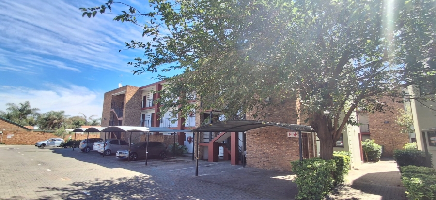 1 Bedroom Property for Sale in Montana Gauteng