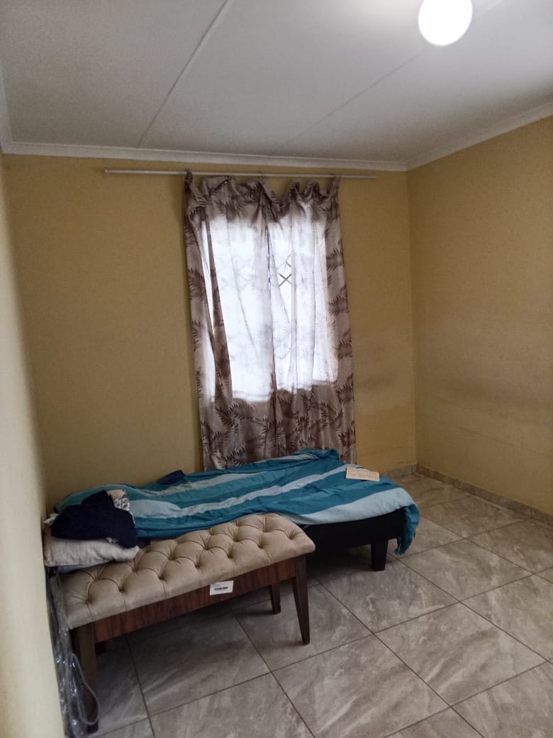 3 Bedroom Property for Sale in Protea Glen Gauteng