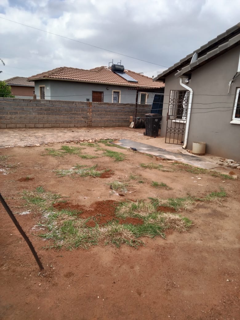 3 Bedroom Property for Sale in Protea Glen Gauteng