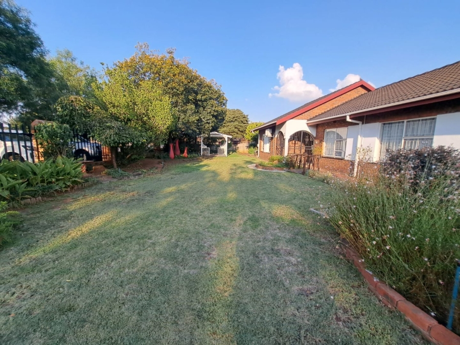 3 Bedroom Property for Sale in Visagie Park Gauteng