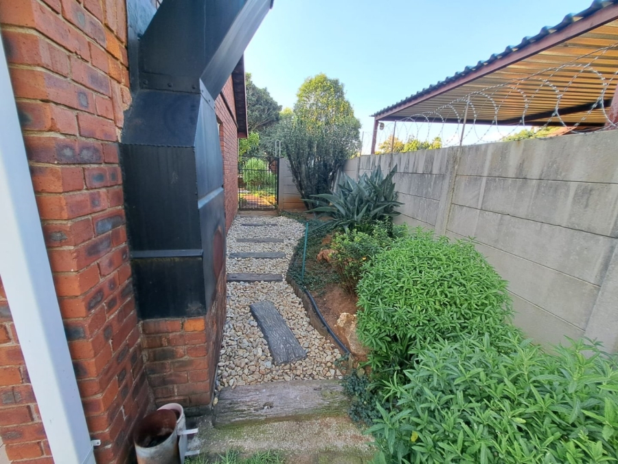 3 Bedroom Property for Sale in Visagie Park Gauteng