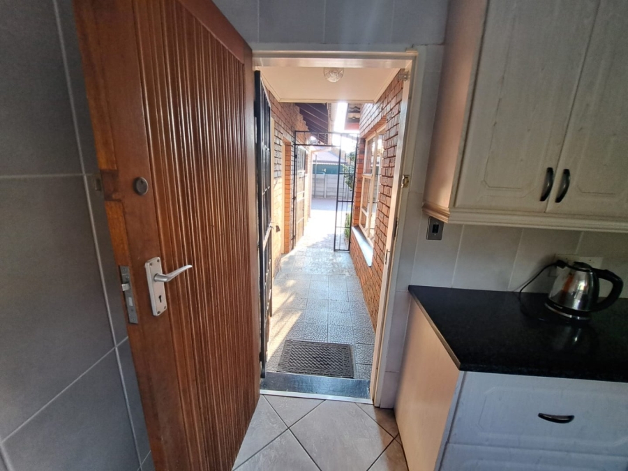 3 Bedroom Property for Sale in Visagie Park Gauteng