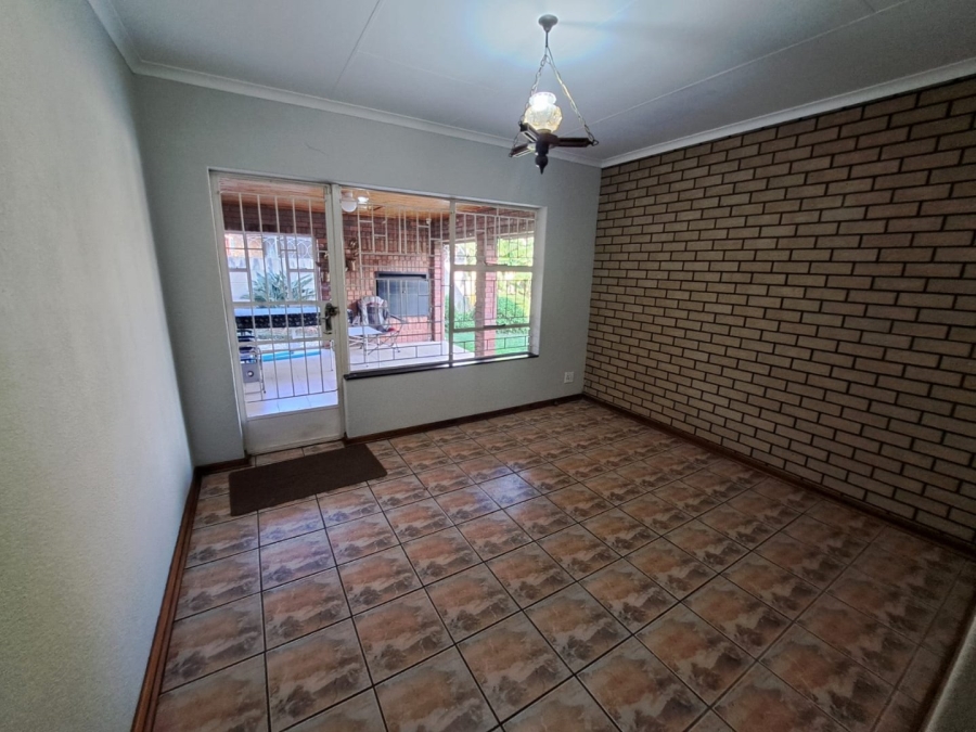 3 Bedroom Property for Sale in Visagie Park Gauteng