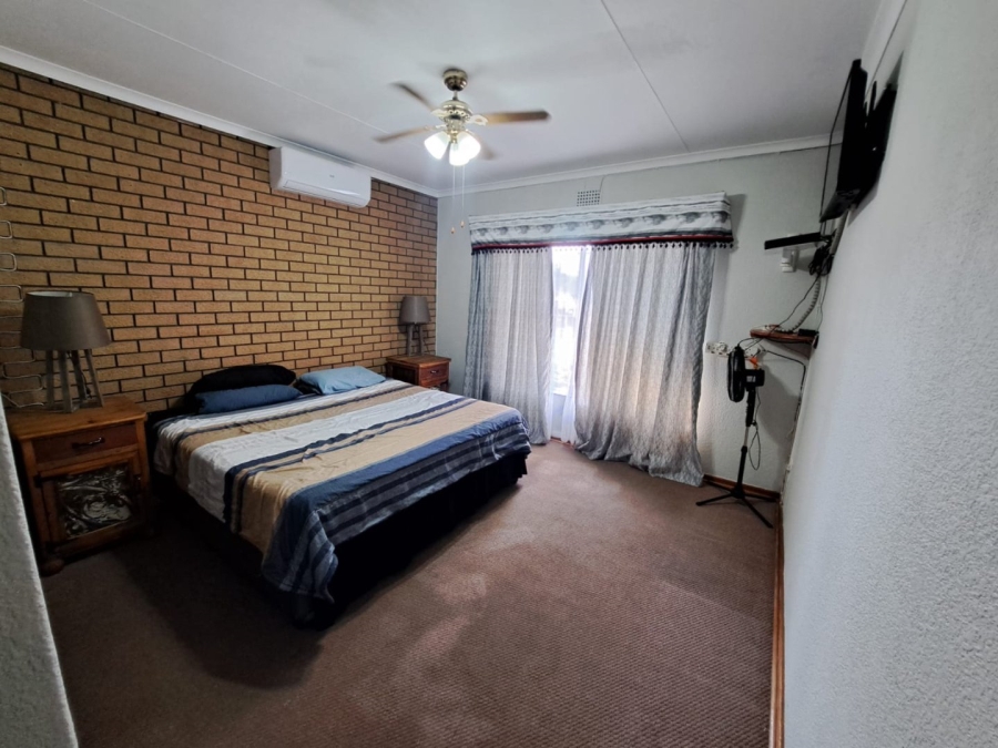 3 Bedroom Property for Sale in Visagie Park Gauteng
