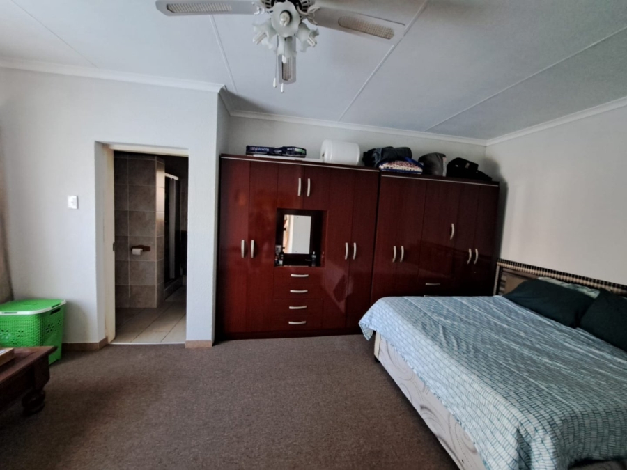 3 Bedroom Property for Sale in Visagie Park Gauteng