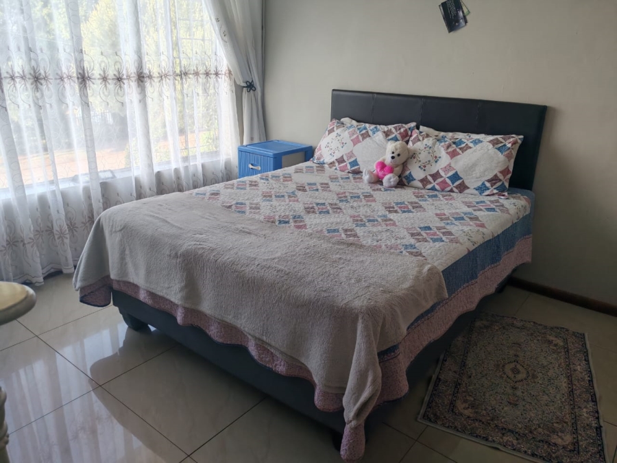 3 Bedroom Property for Sale in Eldoraigne Gauteng