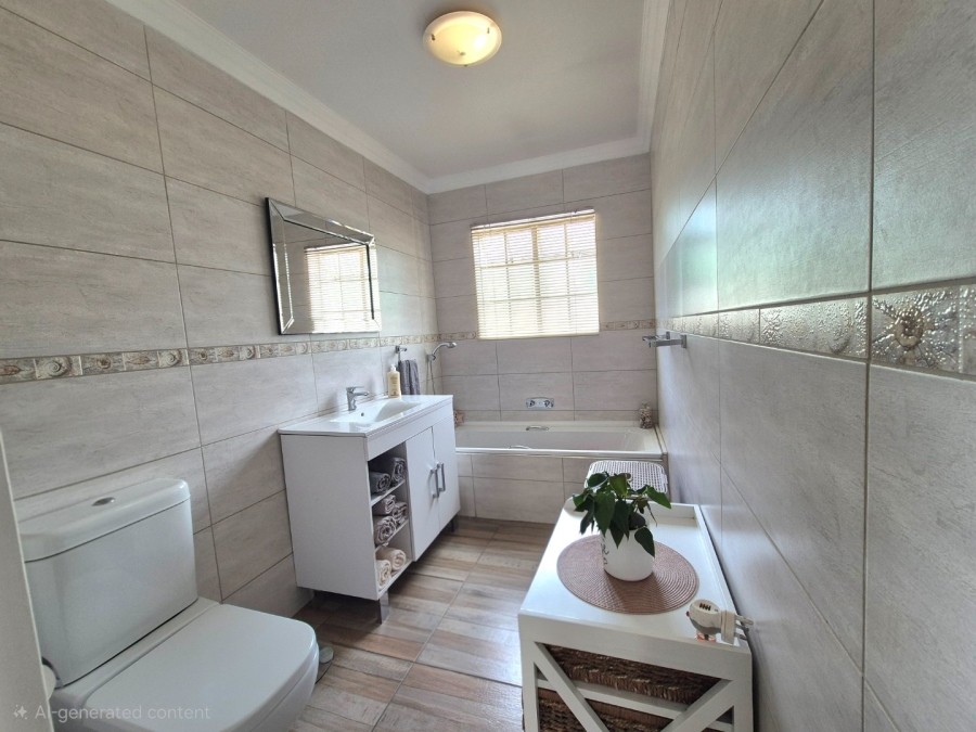 3 Bedroom Property for Sale in Vanderbijlpark SW 5 Gauteng
