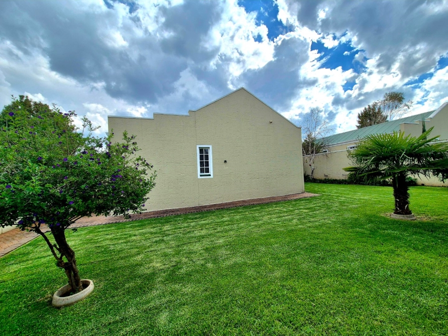 3 Bedroom Property for Sale in Vanderbijlpark SW 5 Gauteng