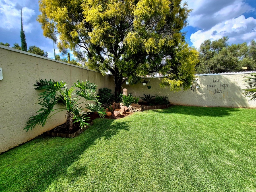 3 Bedroom Property for Sale in Vanderbijlpark SW 5 Gauteng