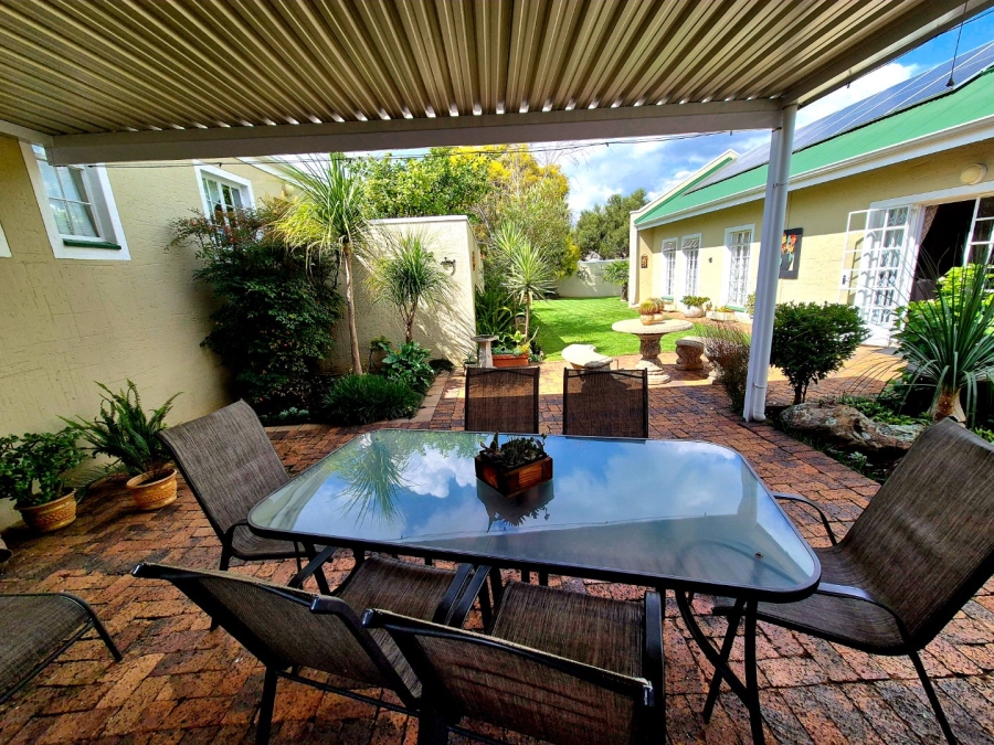 3 Bedroom Property for Sale in Vanderbijlpark SW 5 Gauteng