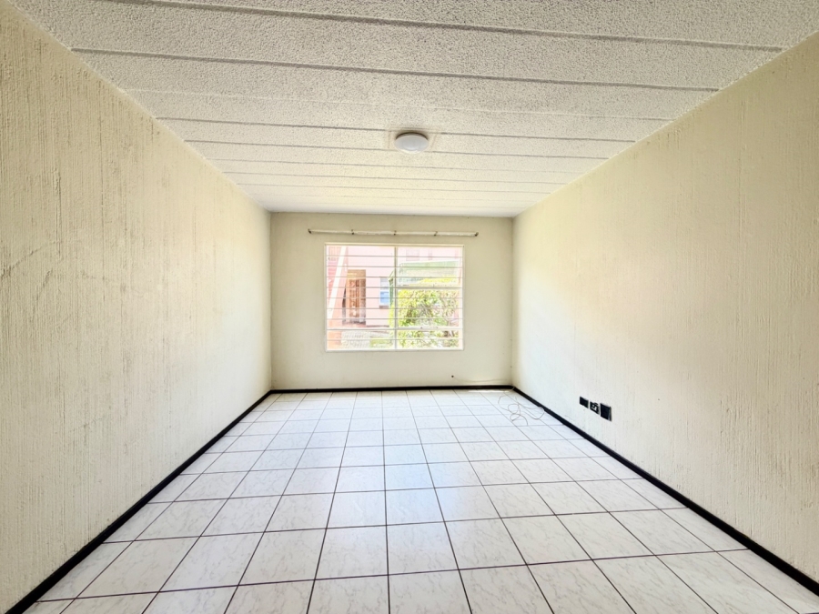 2 Bedroom Property for Sale in Norkem Park Gauteng