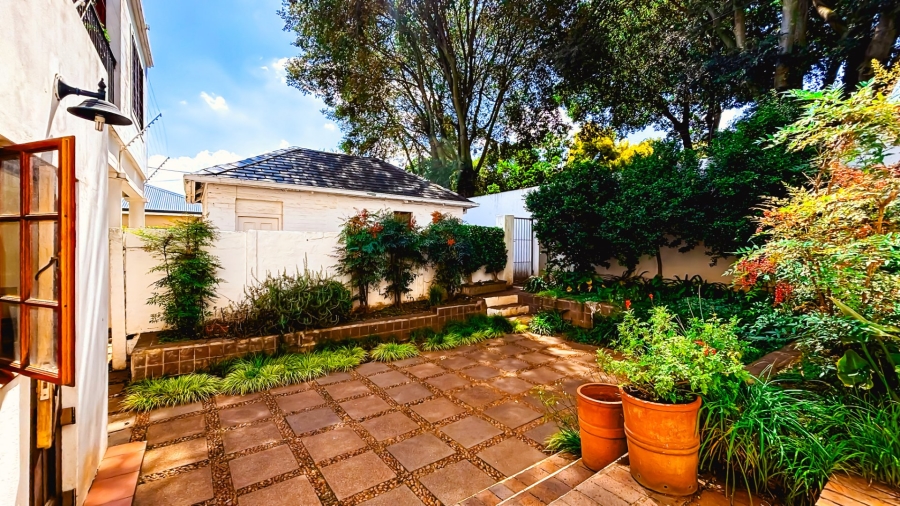 4 Bedroom Property for Sale in Parktown Gauteng