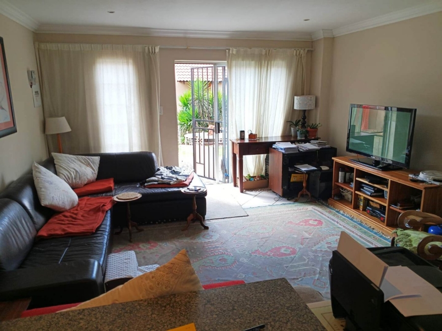 2 Bedroom Property for Sale in Illiondale Gauteng
