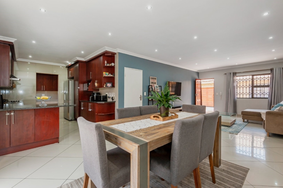 3 Bedroom Property for Sale in New Redruth Gauteng