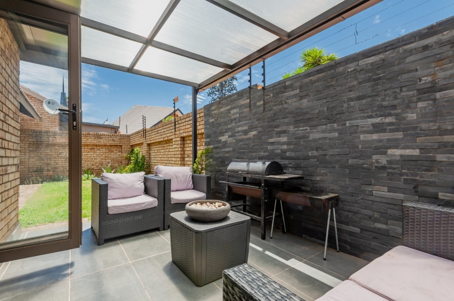 3 Bedroom Property for Sale in New Redruth Gauteng