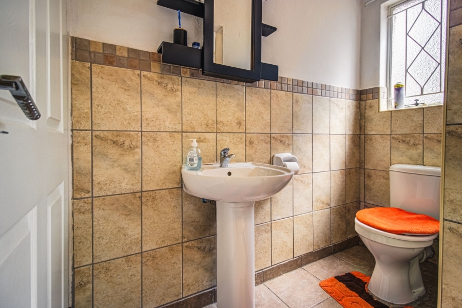 3 Bedroom Property for Sale in Birch Acres Gauteng