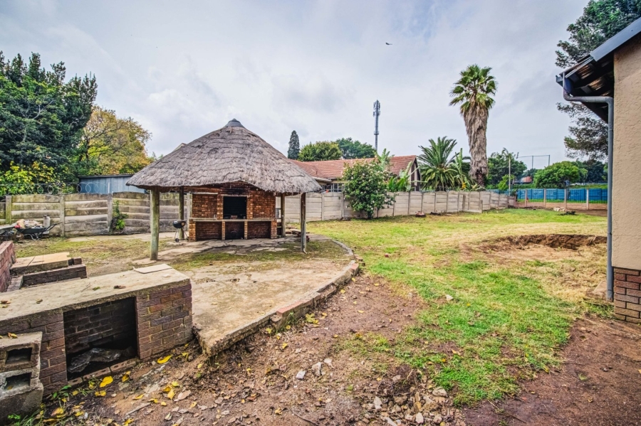 3 Bedroom Property for Sale in Birch Acres Gauteng