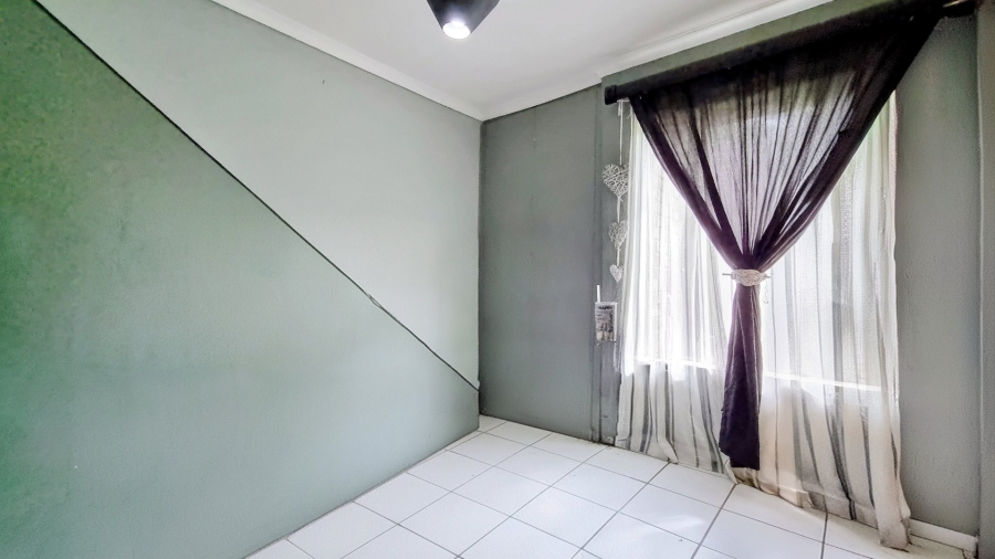 3 Bedroom Property for Sale in Falcon Ridge Gauteng