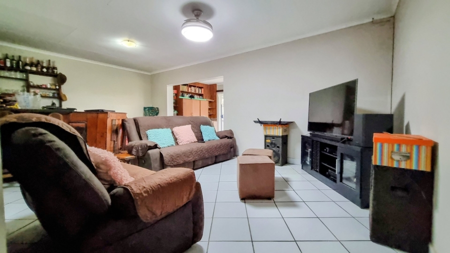 3 Bedroom Property for Sale in Falcon Ridge Gauteng