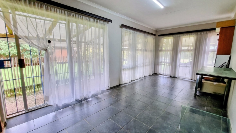 3 Bedroom Property for Sale in Falcon Ridge Gauteng
