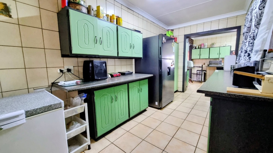 3 Bedroom Property for Sale in Falcon Ridge Gauteng