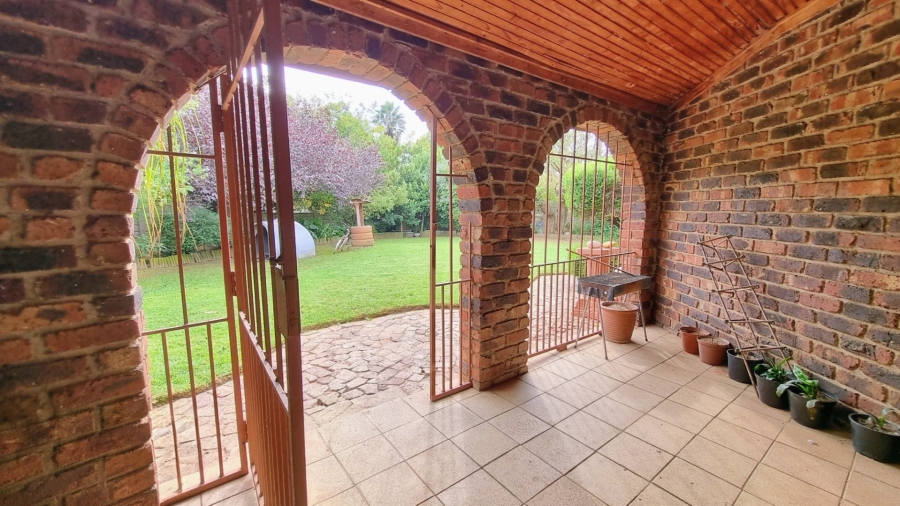 3 Bedroom Property for Sale in Falcon Ridge Gauteng